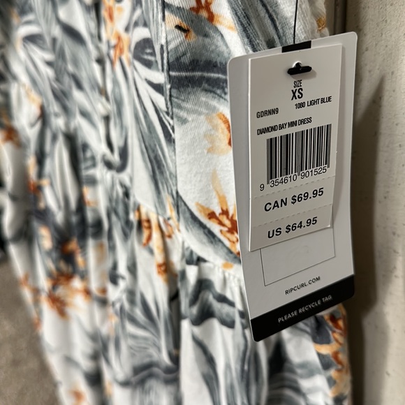 NWT Rip Curl Diamond Bay Mini Dress - Picture 3 of 4